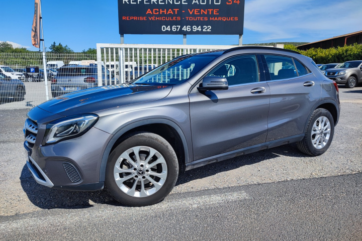 MERCEDES GLA