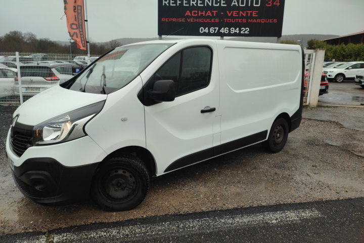 RENAULT TRAFIC FOURGON