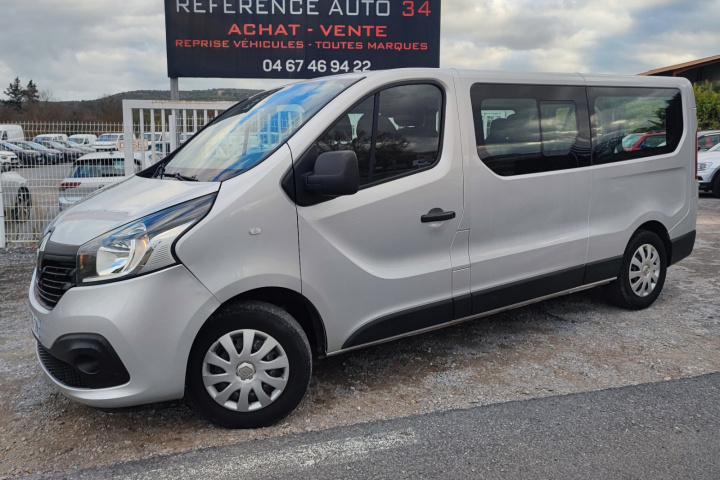 RENAULT TRAFIC COMBI